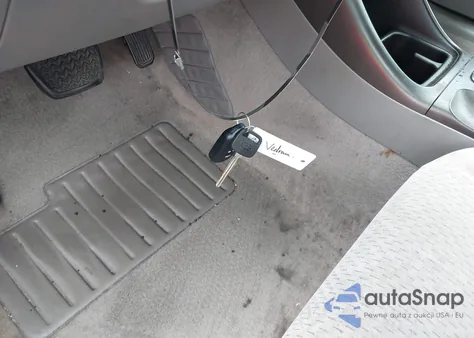 2002 Toyota Camry Le from USA, damaged, VIN JTDBE32K620108572